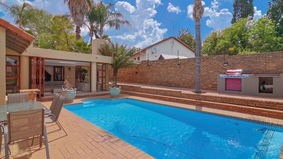 3 Bedroom Property for Sale in Boskruin Gauteng