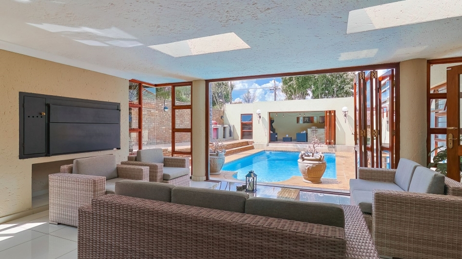 3 Bedroom Property for Sale in Boskruin Gauteng