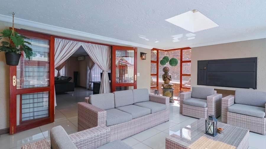 3 Bedroom Property for Sale in Boskruin Gauteng