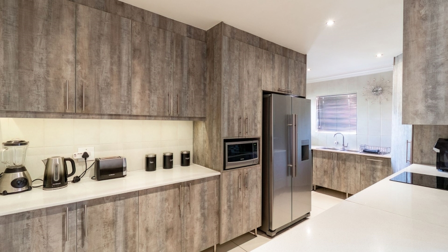3 Bedroom Property for Sale in Boskruin Gauteng