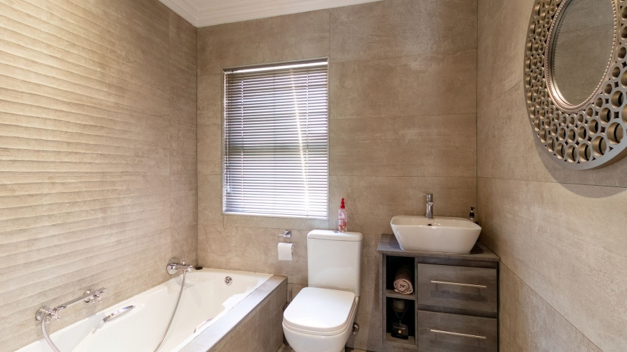 3 Bedroom Property for Sale in Boskruin Gauteng