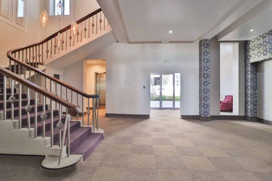 1 Bedroom Property for Sale in Modderfontein Gauteng