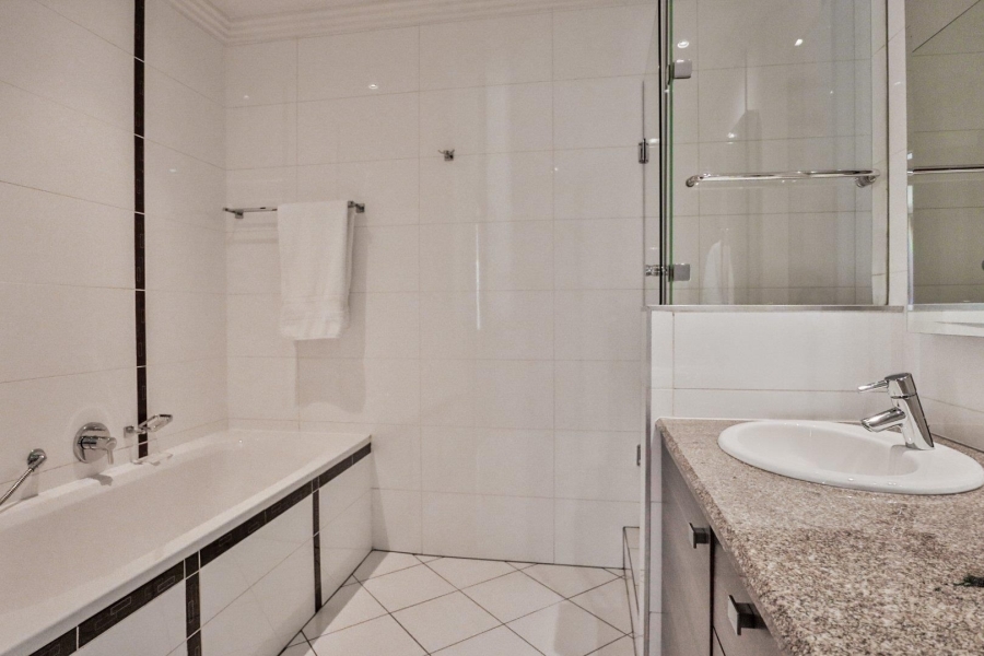 To Let 2 Bedroom Property for Rent in Bedford Gardens Gauteng