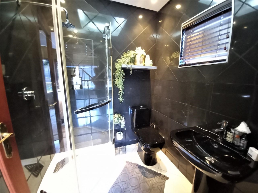 3 Bedroom Property for Sale in Vaal Marina Gauteng