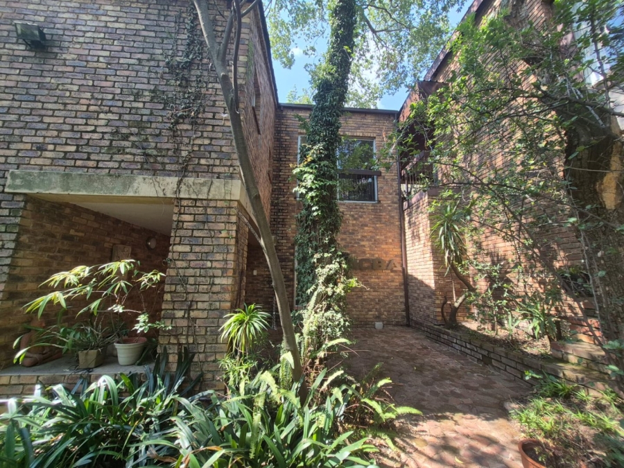 3 Bedroom Property for Sale in Bryanston Gauteng
