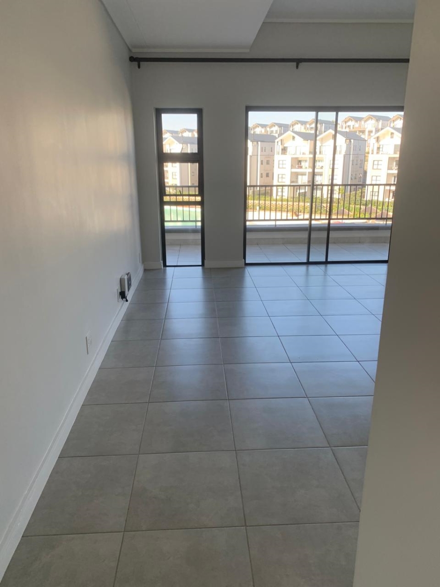 To Let 3 Bedroom Property for Rent in Waterfall View Gauteng