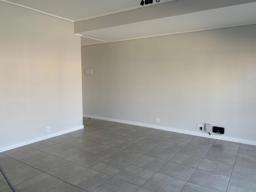 To Let 3 Bedroom Property for Rent in Waterfall View Gauteng
