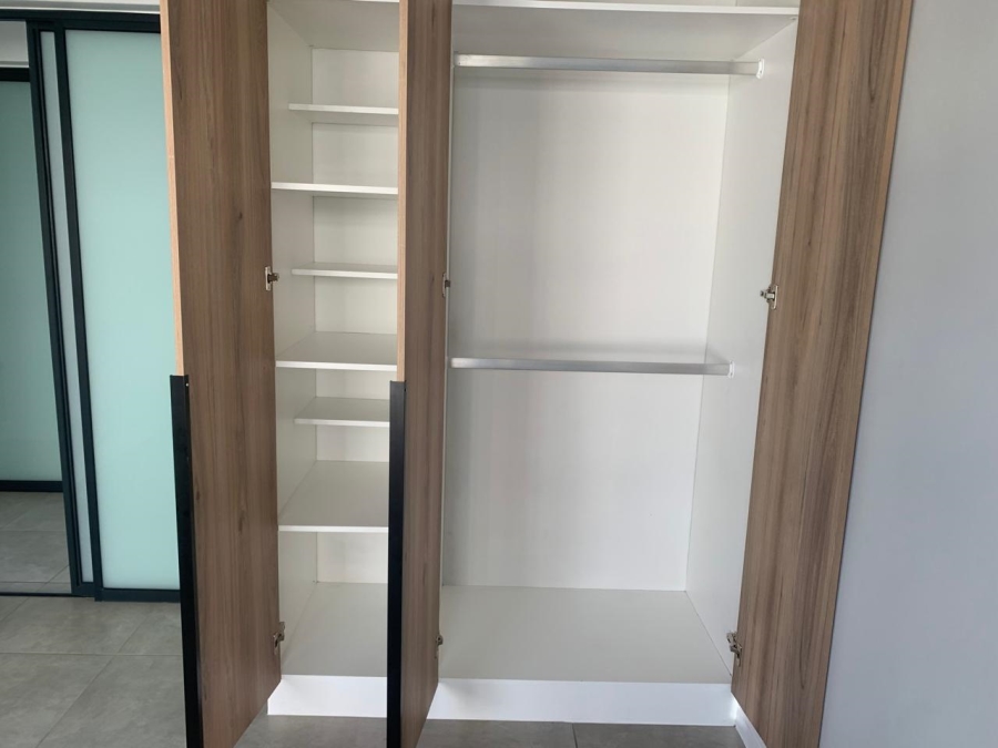To Let 3 Bedroom Property for Rent in Waterfall View Gauteng