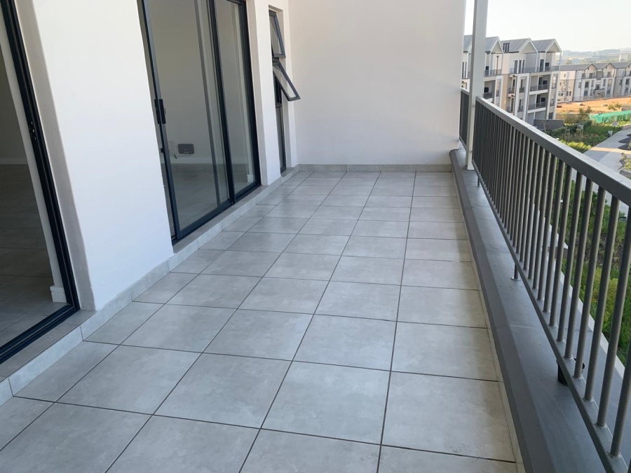 To Let 3 Bedroom Property for Rent in Waterfall View Gauteng