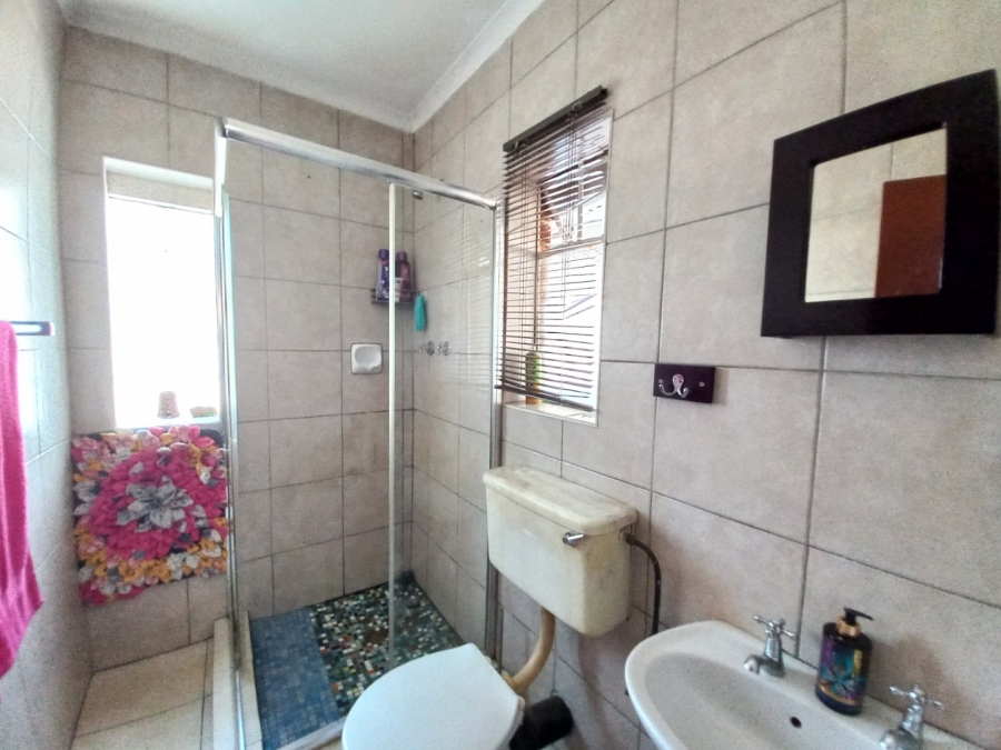 3 Bedroom Property for Sale in Marlands Gauteng