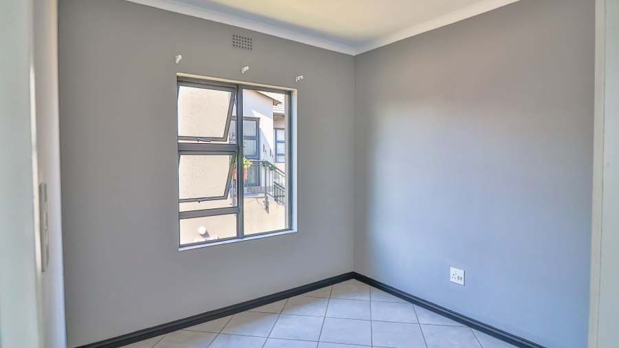 3 Bedroom Property for Sale in Norton Home Estate AH Gauteng