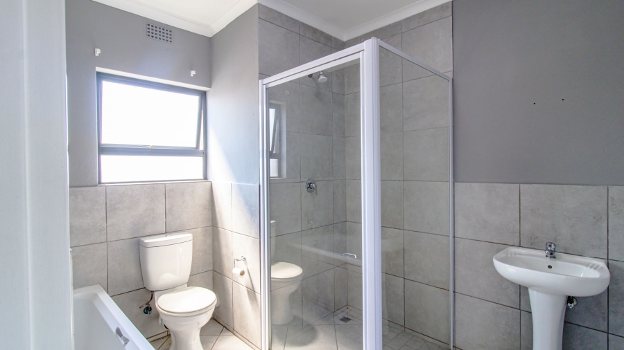 3 Bedroom Property for Sale in Norton Home Estate AH Gauteng