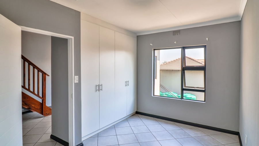 3 Bedroom Property for Sale in Norton Home Estate AH Gauteng