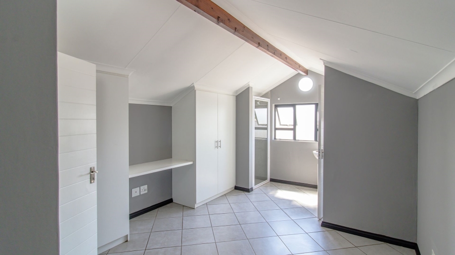 3 Bedroom Property for Sale in Norton Home Estate AH Gauteng