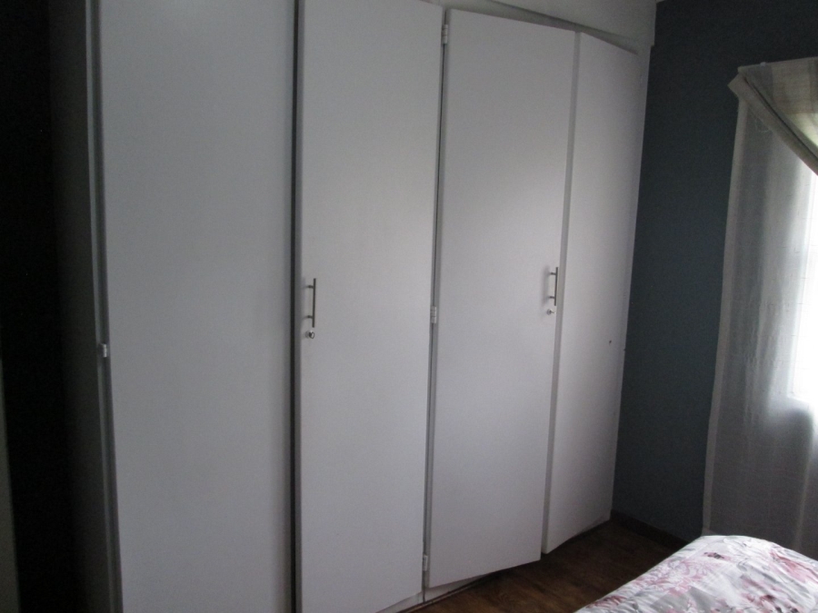 2 Bedroom Property for Sale in Bonaero Park Gauteng