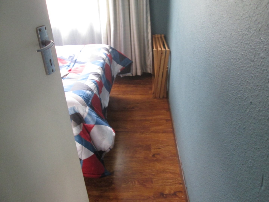 2 Bedroom Property for Sale in Bonaero Park Gauteng