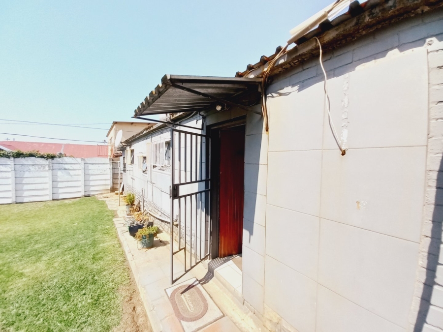 4 Bedroom Property for Sale in Gerdview Gauteng