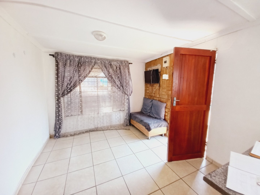 4 Bedroom Property for Sale in Gerdview Gauteng