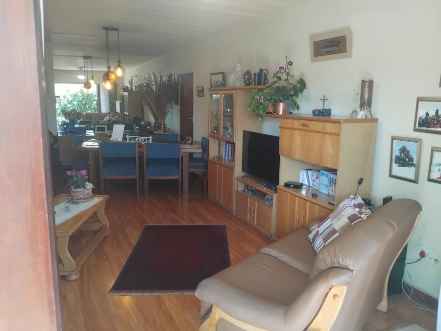 5 Bedroom Property for Sale in Marais Steyn Park Gauteng