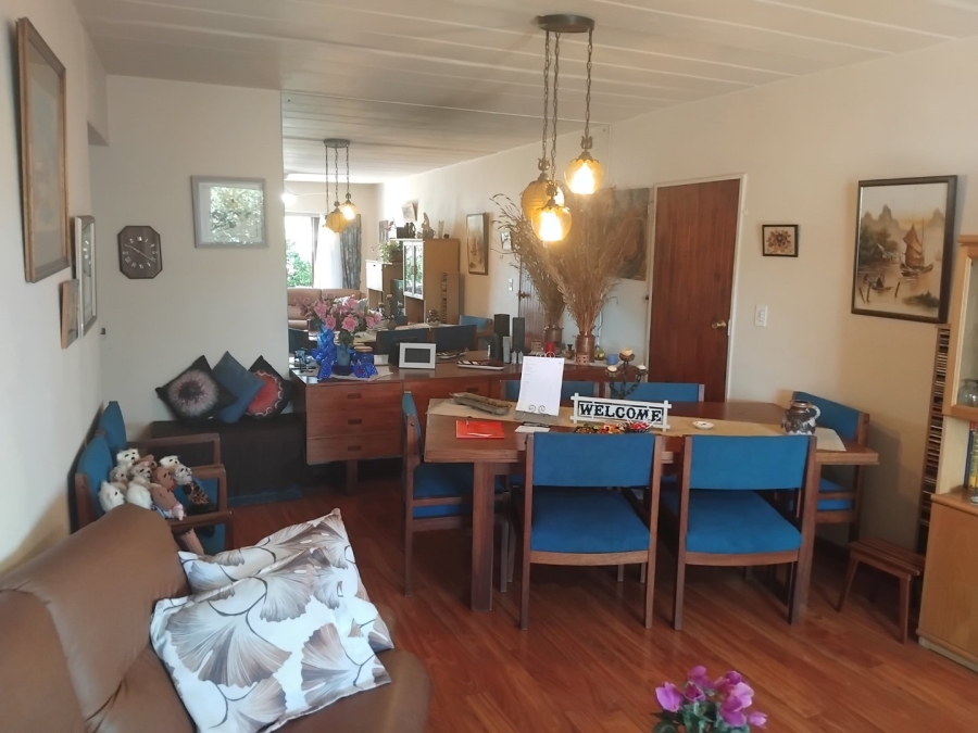 5 Bedroom Property for Sale in Marais Steyn Park Gauteng