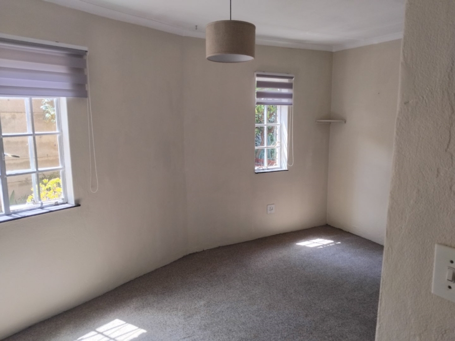 5 Bedroom Property for Sale in Marais Steyn Park Gauteng