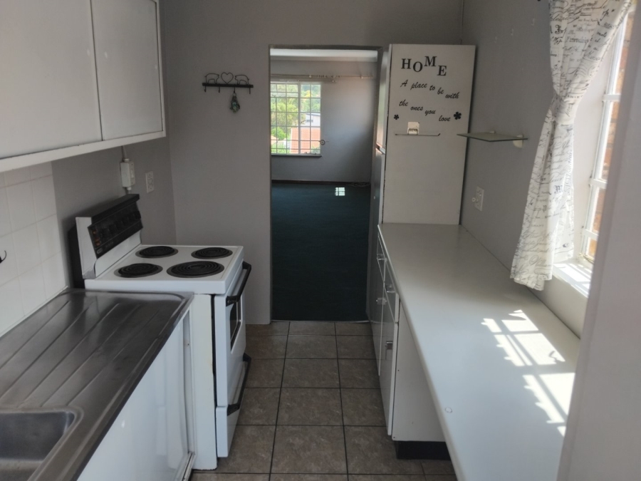 5 Bedroom Property for Sale in Marais Steyn Park Gauteng