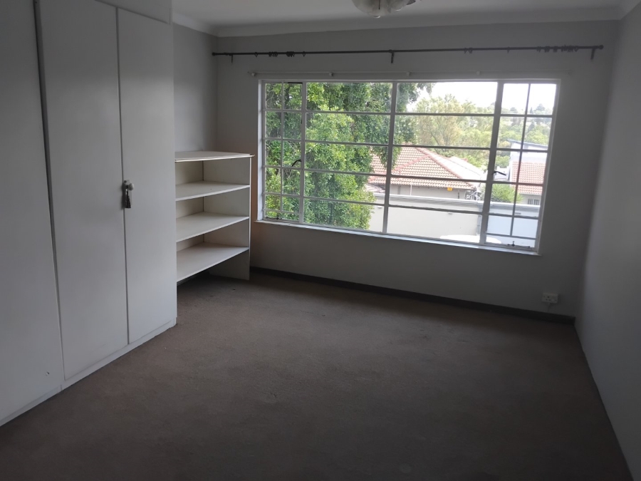 5 Bedroom Property for Sale in Marais Steyn Park Gauteng