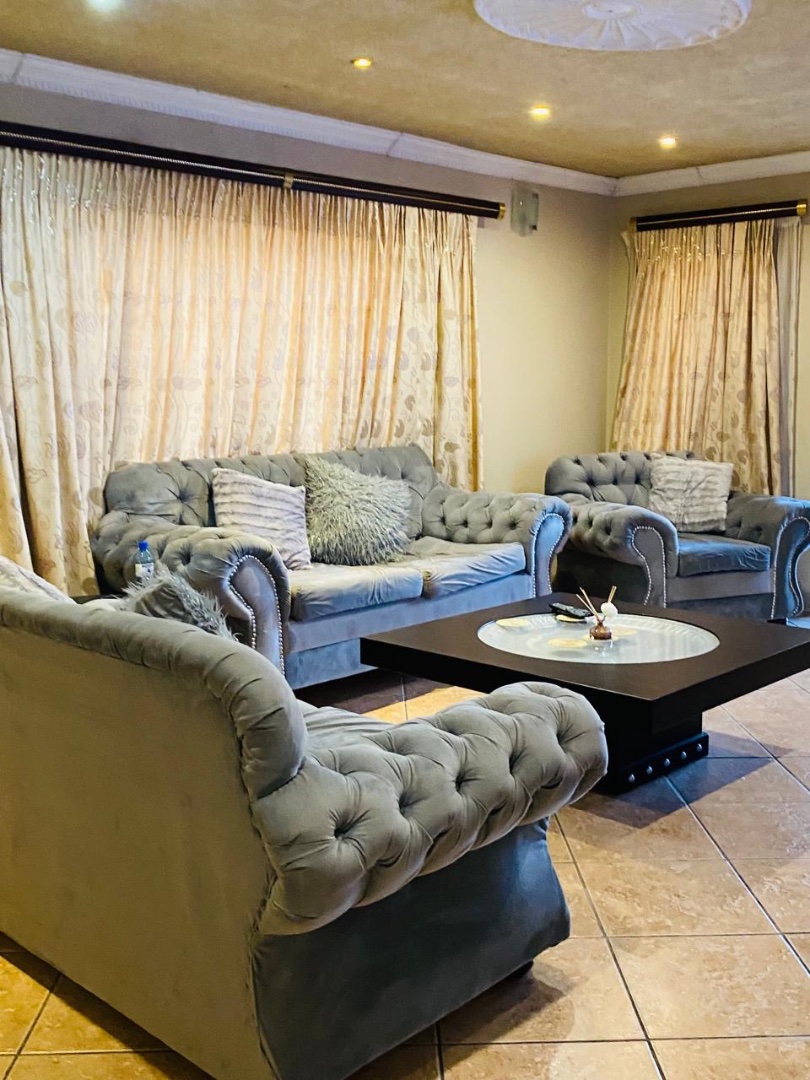  Bedroom Property for Sale in Mamelodi Sun Valley Gauteng