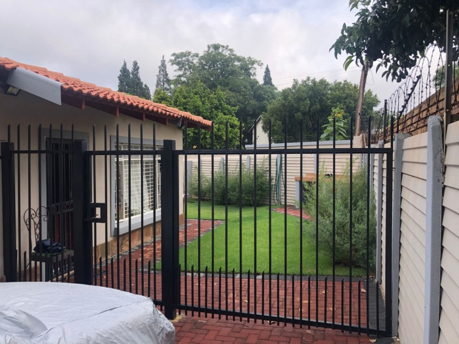 To Let 1 Bedroom Property for Rent in Lynnwood Gauteng