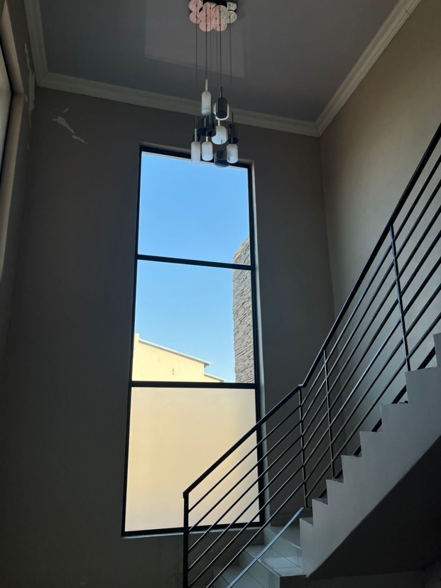 4 Bedroom Property for Sale in Theresa Park Gauteng