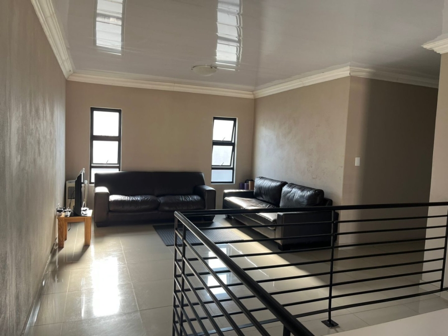 4 Bedroom Property for Sale in Theresa Park Gauteng