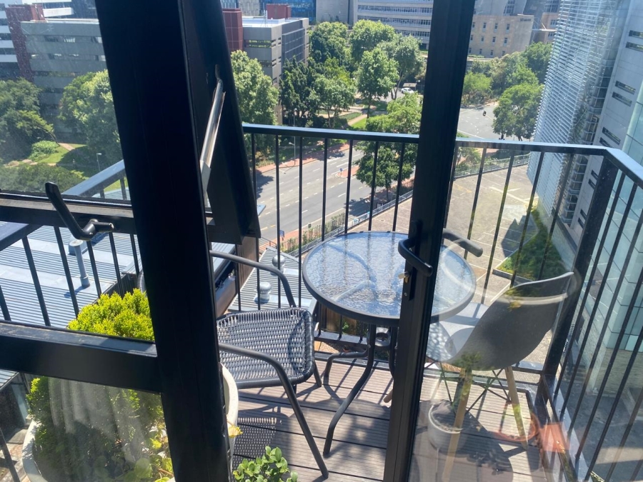 1 Bedroom Property for Sale in Sandton Central Gauteng