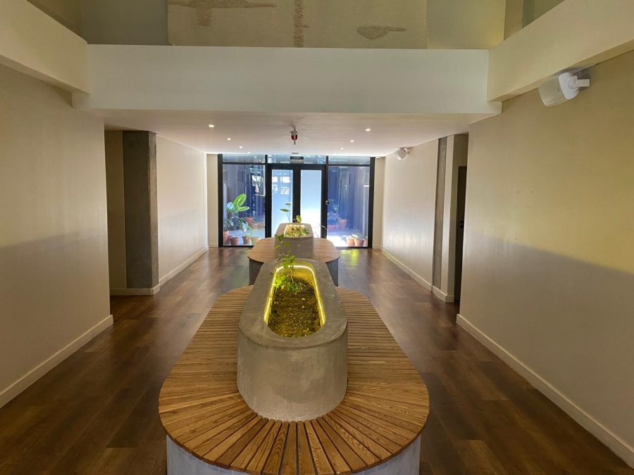 1 Bedroom Property for Sale in Sandton Central Gauteng