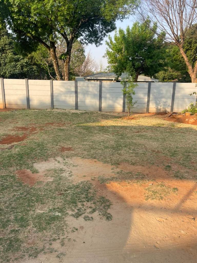To Let 3 Bedroom Property for Rent in Edenvale Central Gauteng