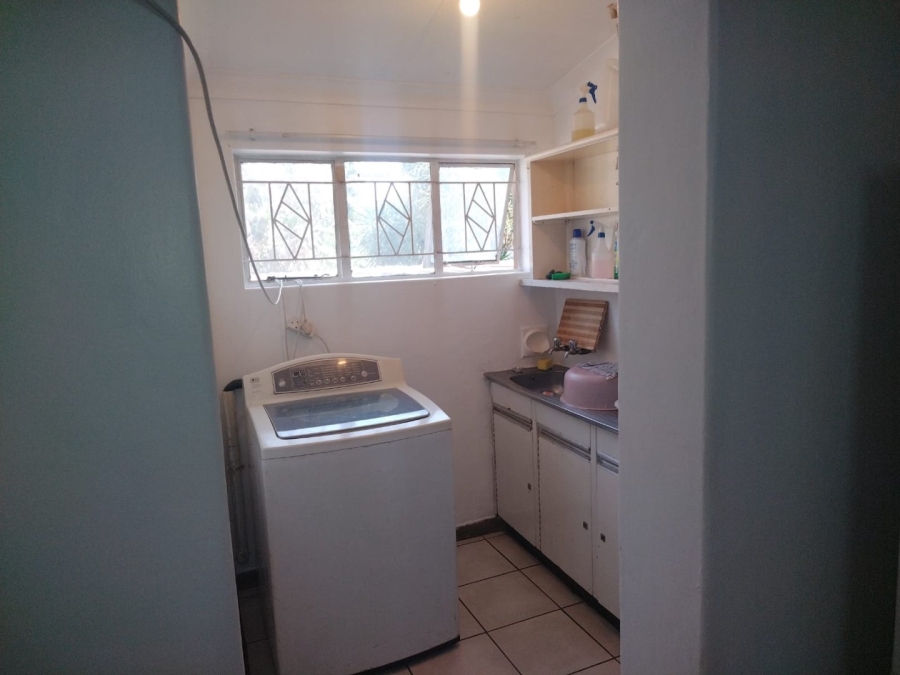 To Let 3 Bedroom Property for Rent in Mountain View Gauteng