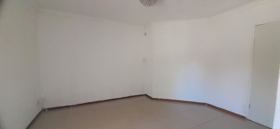 3 Bedroom Property for Sale in Heuweloord Gauteng