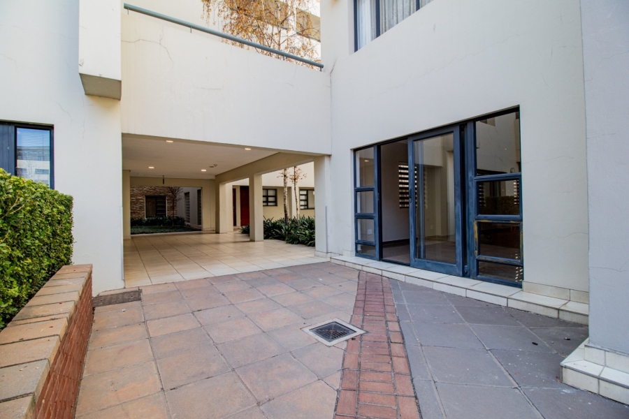 To Let 2 Bedroom Property for Rent in Bedford Gardens Gauteng