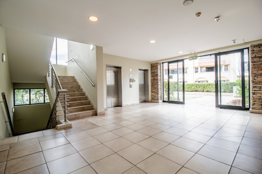 To Let 2 Bedroom Property for Rent in Bedford Gardens Gauteng