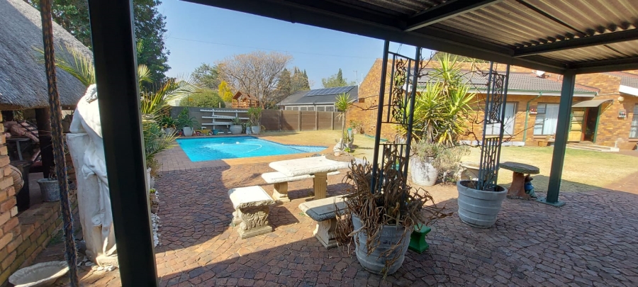 3 Bedroom Property for Sale in Ferryvale Gauteng