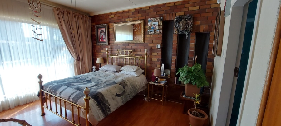 3 Bedroom Property for Sale in Ferryvale Gauteng