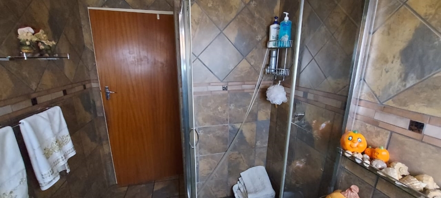 3 Bedroom Property for Sale in Ferryvale Gauteng