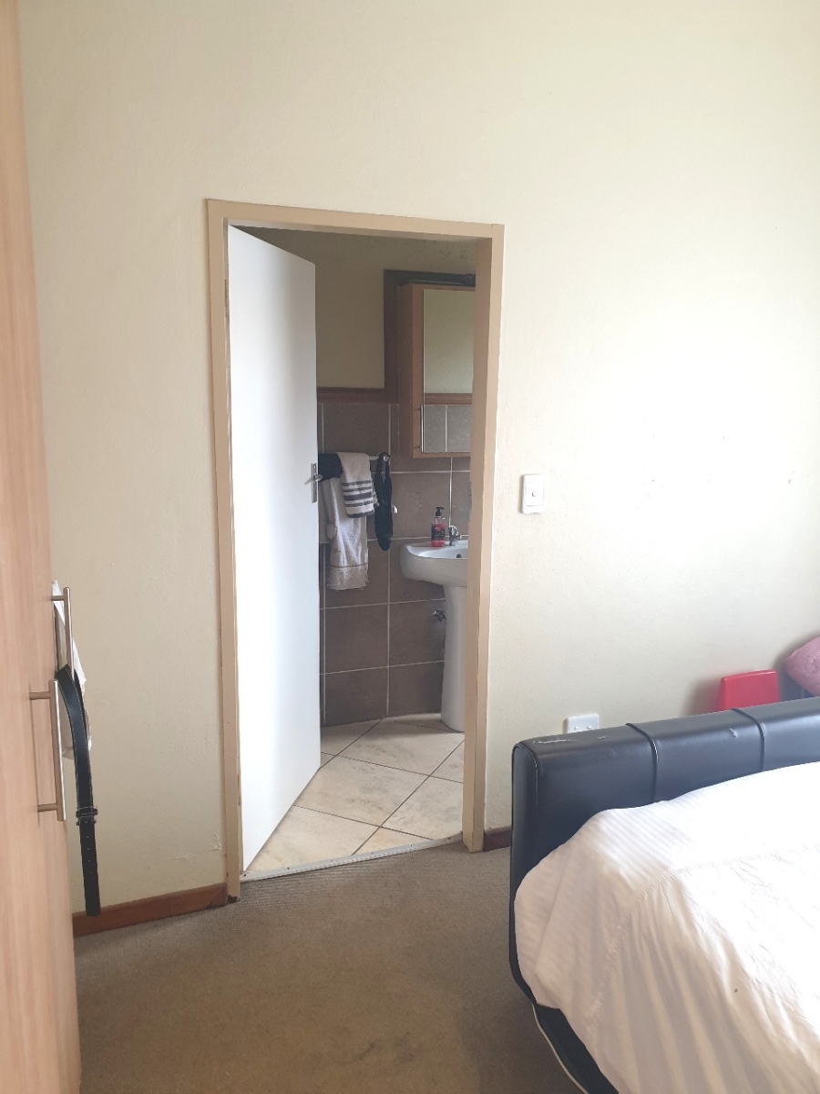 2 Bedroom Property for Sale in Rynfield Gauteng