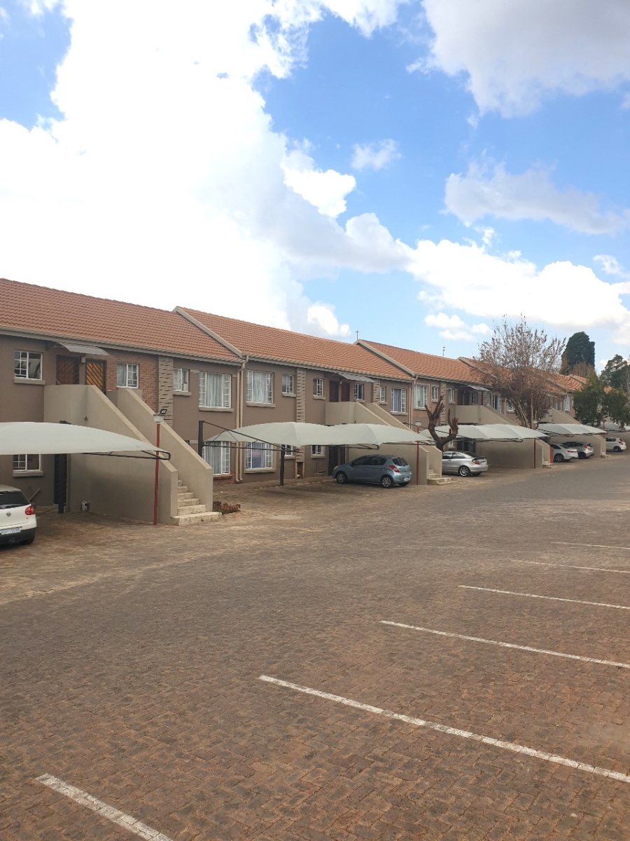 2 Bedroom Property for Sale in Rynfield Gauteng