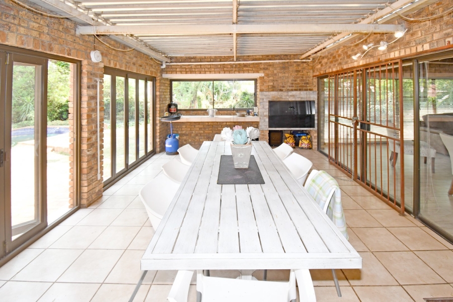 4 Bedroom Property for Sale in Eldoraigne Gauteng