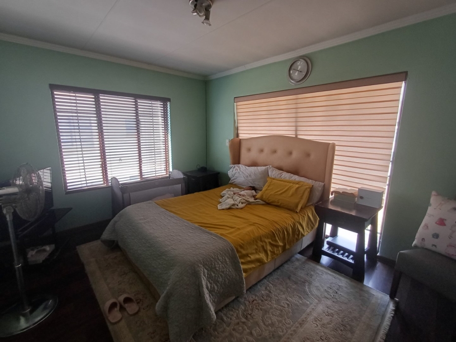3 Bedroom Property for Sale in Raslouw Gardens Gauteng