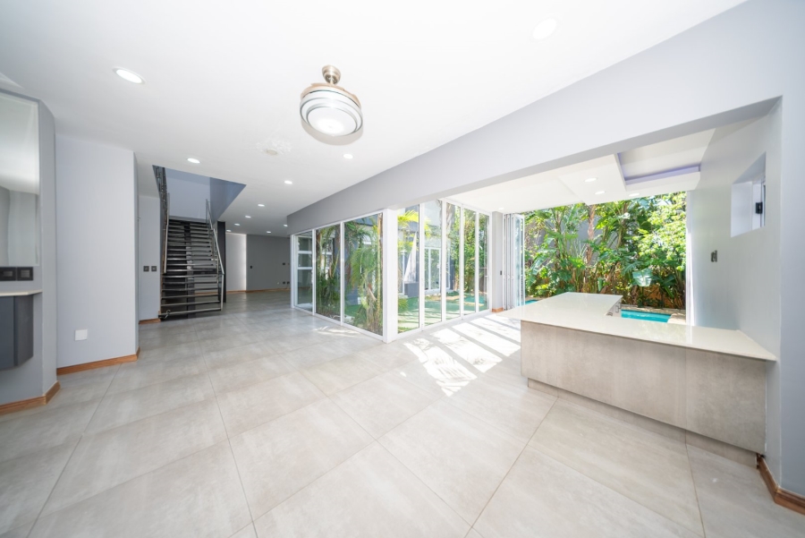4 Bedroom Property for Sale in Greenstone Hill Gauteng