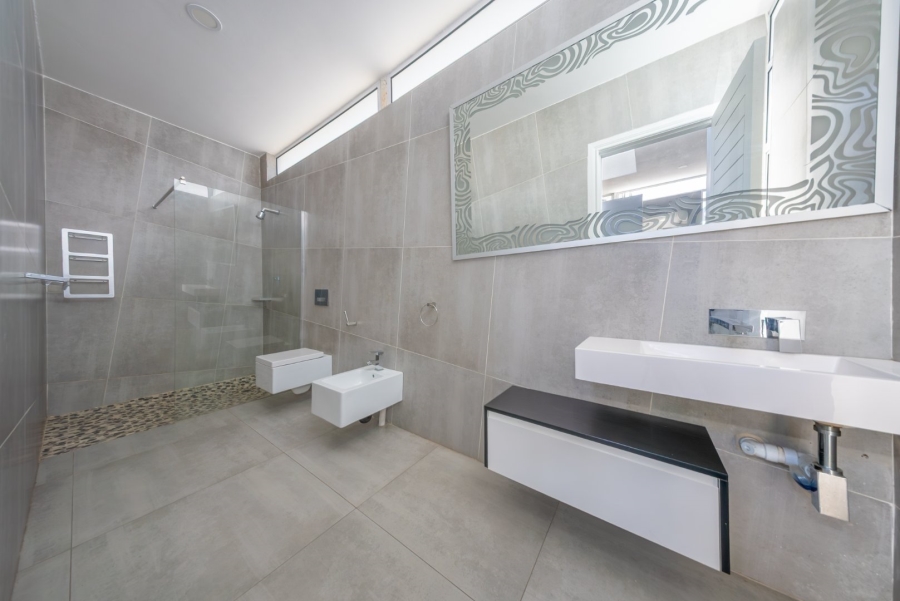 4 Bedroom Property for Sale in Greenstone Hill Gauteng