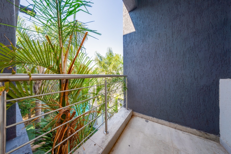 4 Bedroom Property for Sale in Greenstone Hill Gauteng