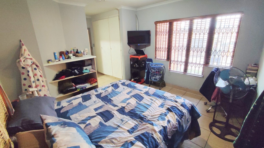 3 Bedroom Property for Sale in Eldoraigne Gauteng