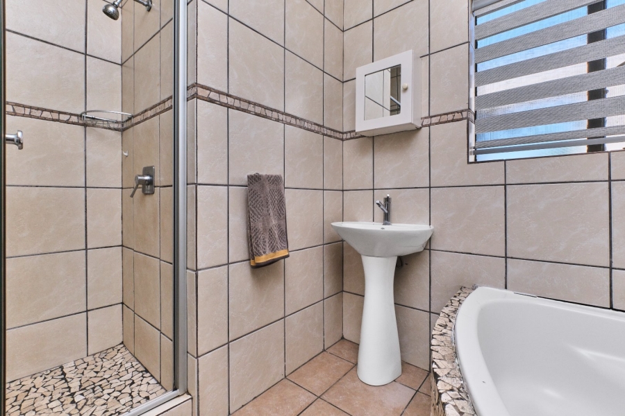 4 Bedroom Property for Sale in Randpark Ridge Gauteng